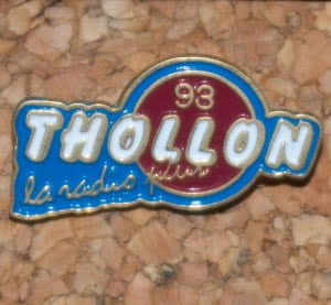 Pin's Thollon 93 La Radio Plus (01)